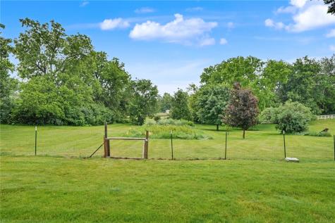 115 3rd Street NE Mt Vernon IA 52314