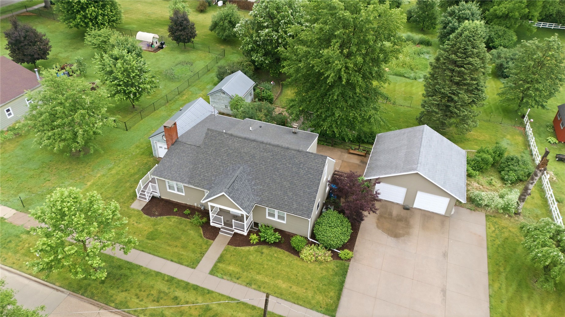 115 3rd Street NE Mt Vernon IA 52314