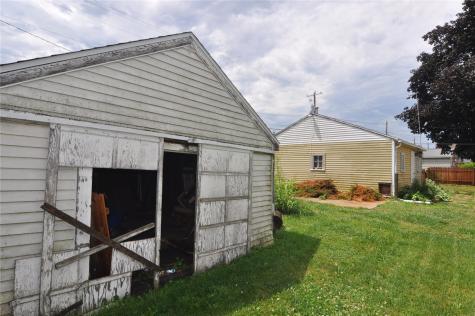 633 19th Avenue Cedar Rapids IA 52404