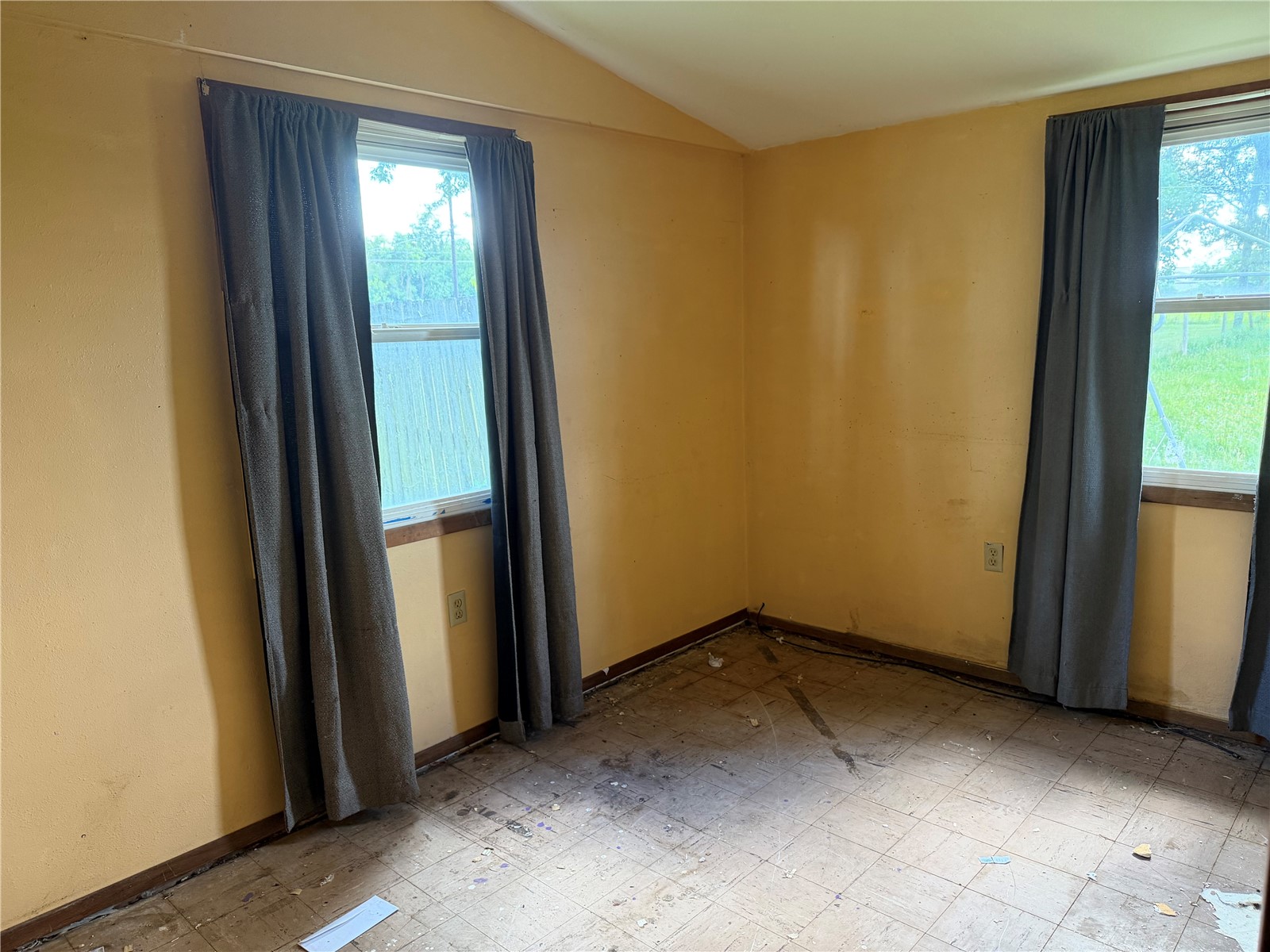 5534 Klinger Street SW Cedar Rapids IA 52404