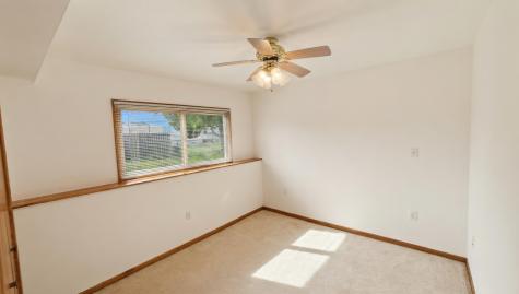 913 Ashford NE Cedar Rapids IA 52402