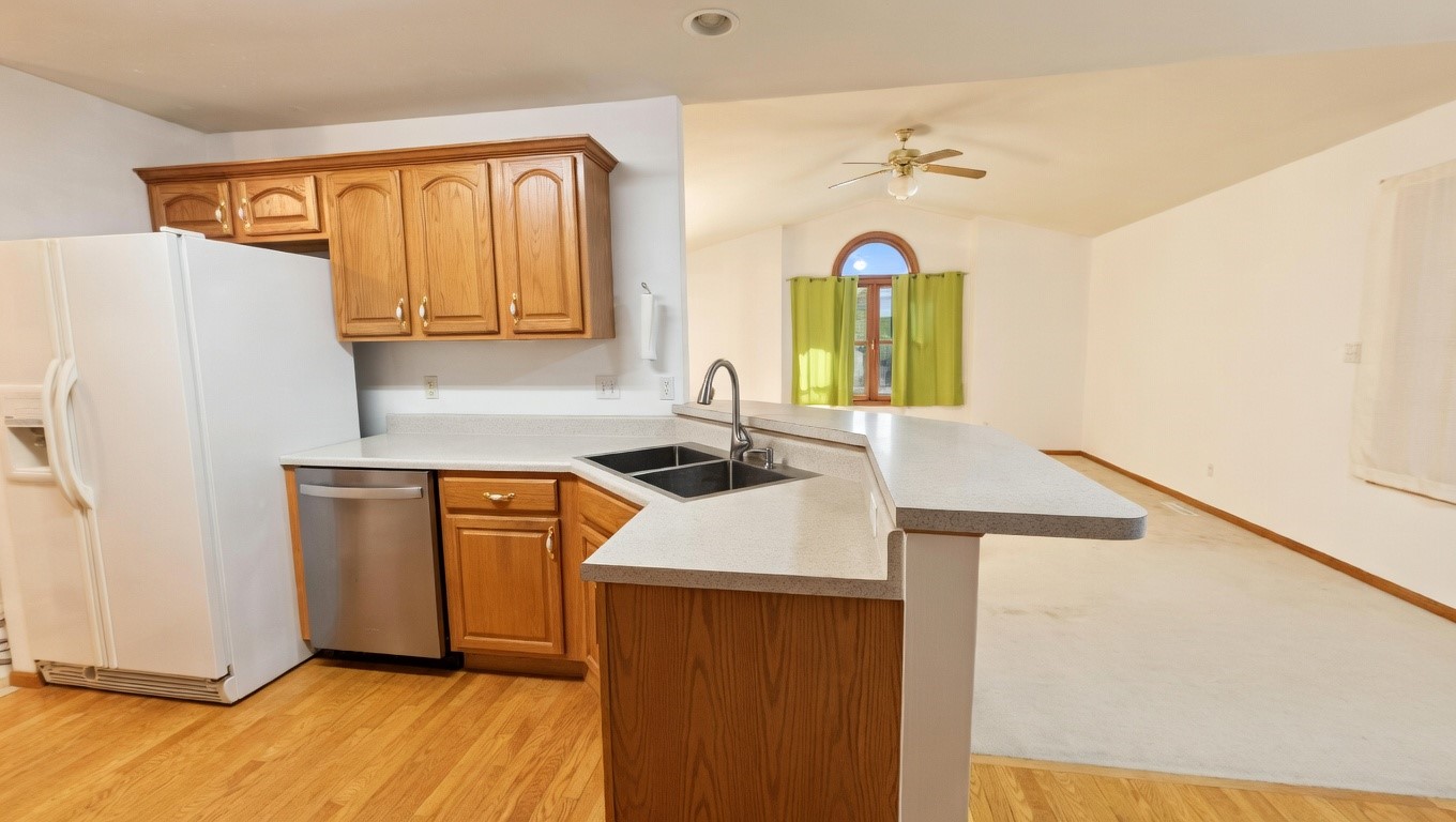 913 Ashford NE Cedar Rapids IA 52402