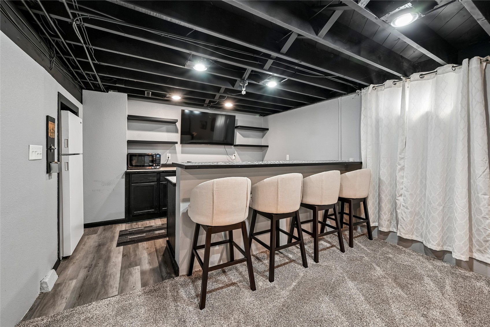327 3rd Street Atkins IA 52206