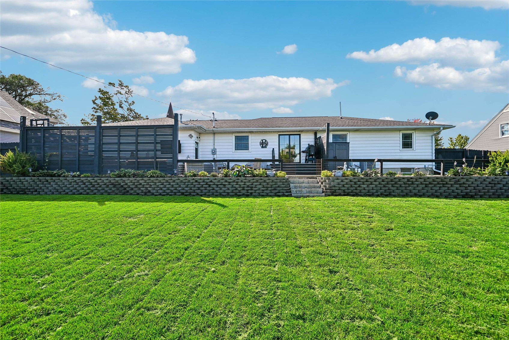 327 3rd Street Atkins IA 52206