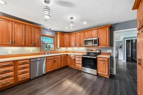 327 3rd Street Atkins IA 52206