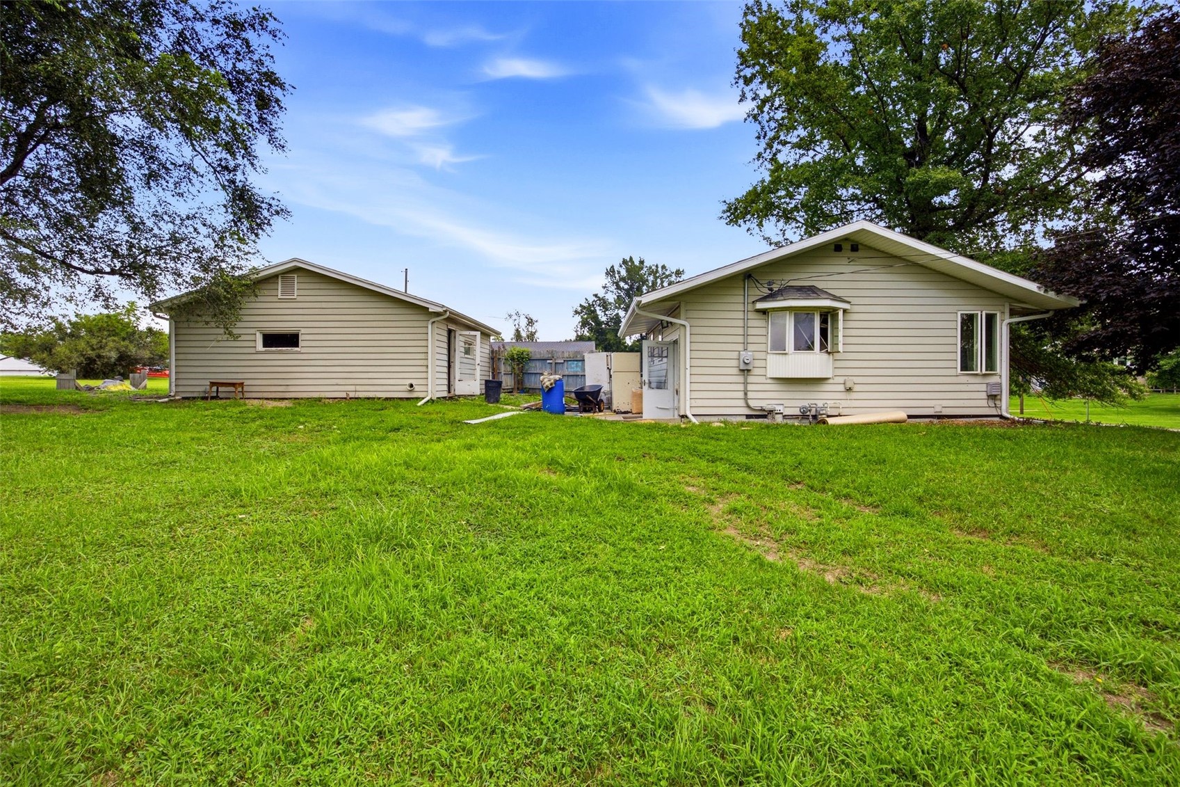 2045 High Drive SE Cedar Rapids IA 52403