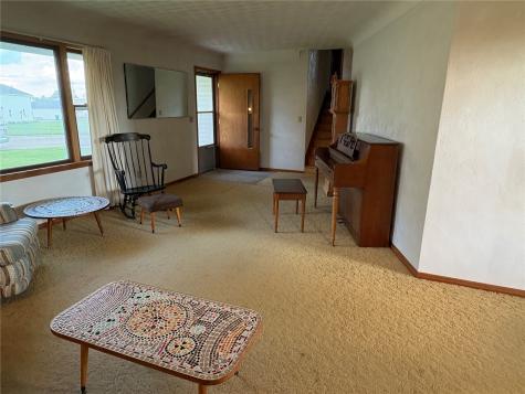 311 6th Street N Springville IA 52336