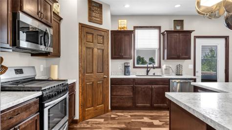 1214 E 13th Street Vinton IA 52349