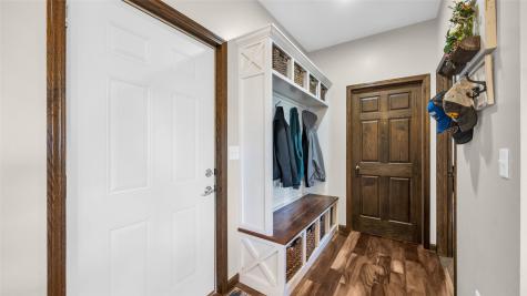 1214 E 13th Street Vinton IA 52349