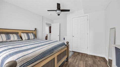 1214 E 13th Street Vinton IA 52349