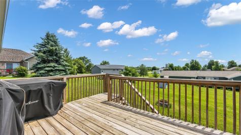 1214 E 13th Street Vinton IA 52349