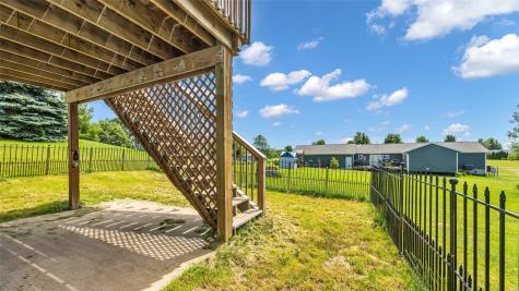 1214 E 13th Street Vinton IA 52349