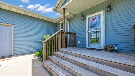 1214 E 13th Street Vinton IA 52349