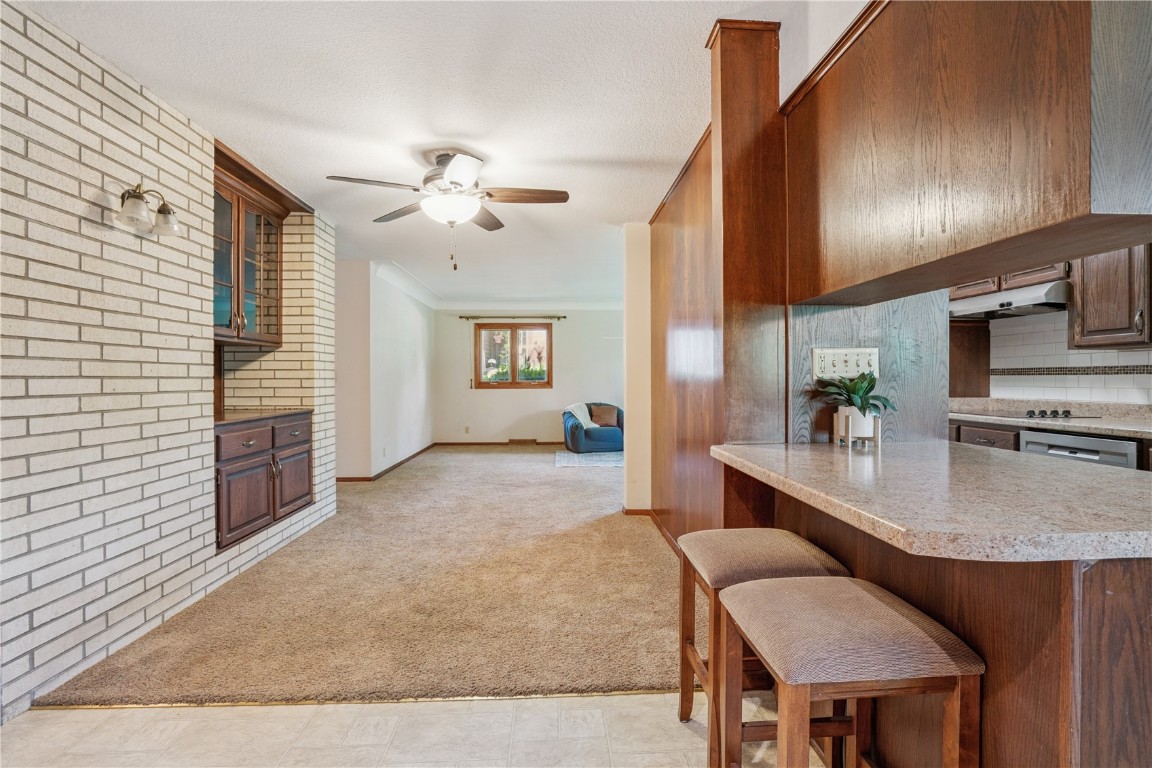 3360 Circle Drive NE Cedar Rapids IA 52402