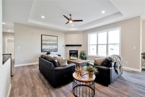 1302 Echo Ridge Lane Marion IA 52302