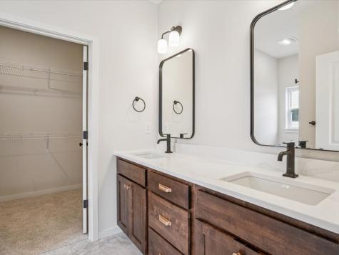 1223 Covered Wagon Drive Iowa City IA 52240
