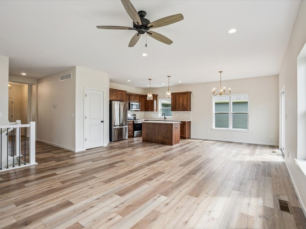 1223 Covered Wagon Drive Iowa City IA 52240