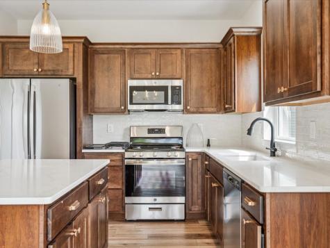 1223 Covered Wagon Drive Iowa City IA 52240