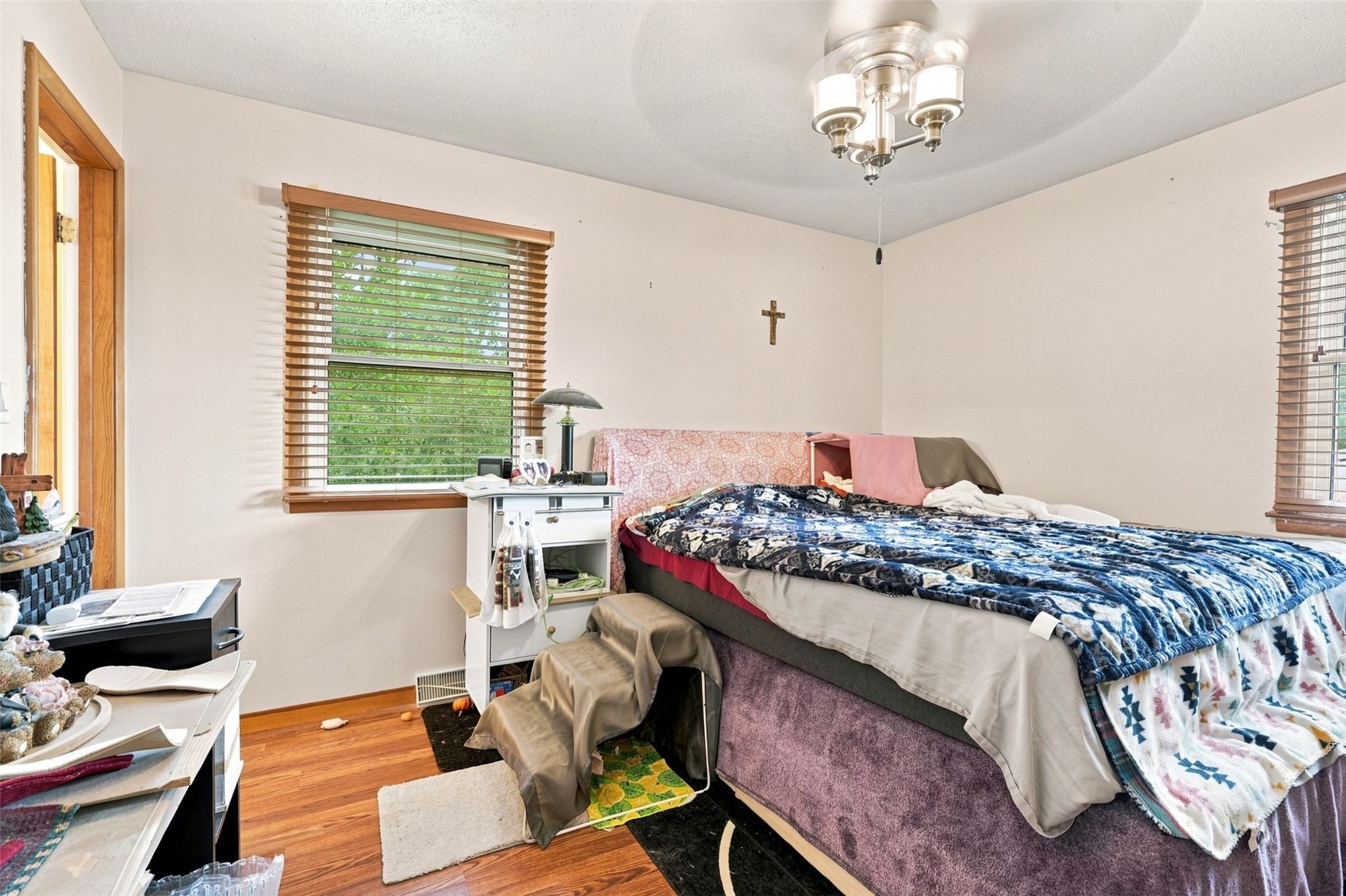 3808 Elmwood Drive NE Cedar Rapids IA 52402