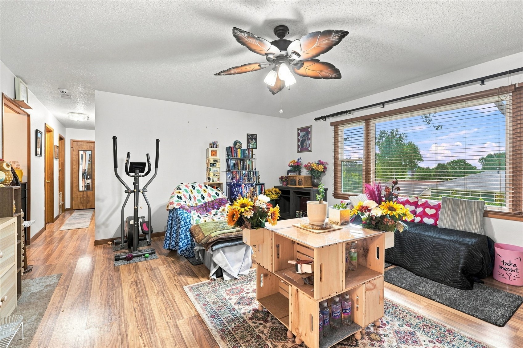 3808 Elmwood Drive NE Cedar Rapids IA 52402