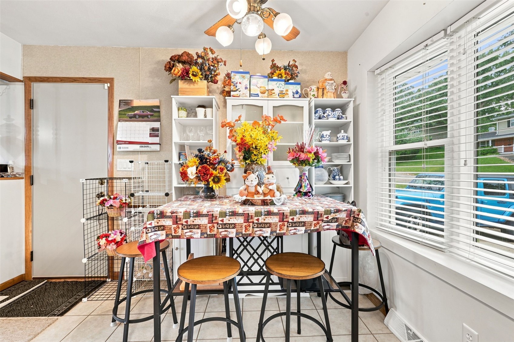 3808 Elmwood Drive NE Cedar Rapids IA 52402