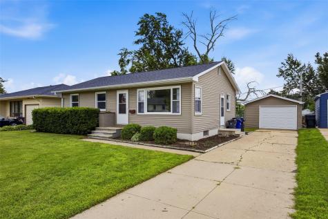 1621 47th Street NE Cedar Rapids IA 52402