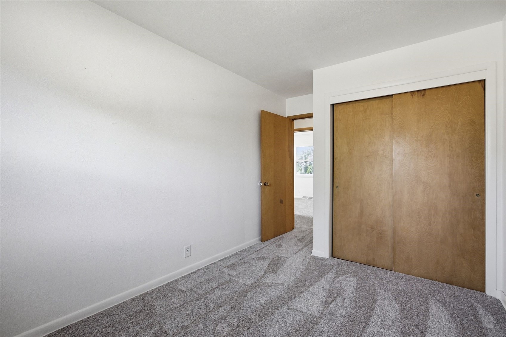1621 47th Street NE Cedar Rapids IA 52402