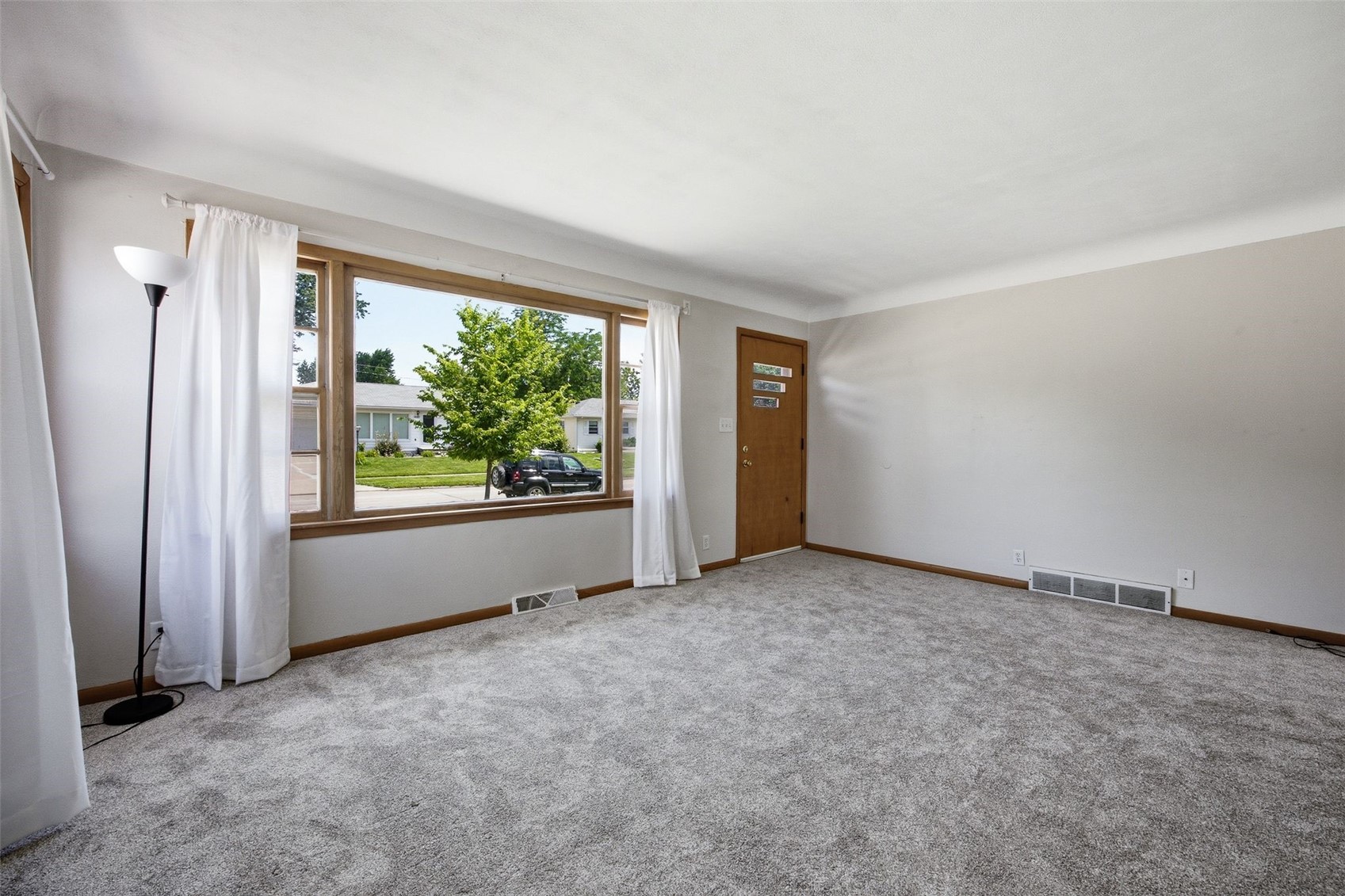 1621 47th Street NE Cedar Rapids IA 52402
