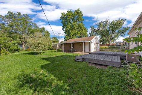 3114 Eastern Avenue NE Cedar Rapids IA 52402