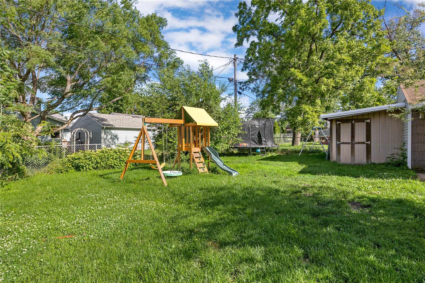 3114 Eastern Avenue NE Cedar Rapids IA 52402