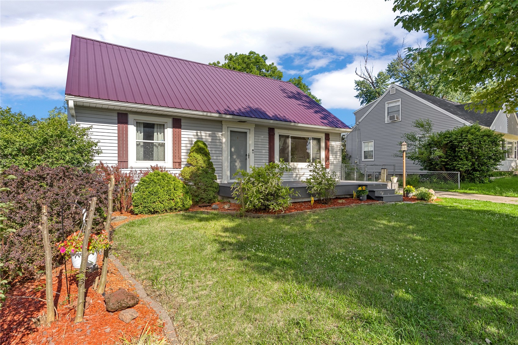 3114 Eastern Avenue NE Cedar Rapids IA 52402