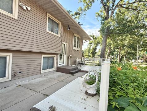 4449 Northwood Drive NE Cedar Rapids IA 52402