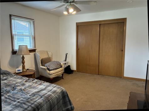 208 C Avenue Vinton IA 52349