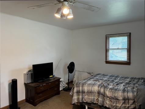 208 C Avenue Vinton IA 52349
