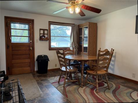 208 C Avenue Vinton IA 52349