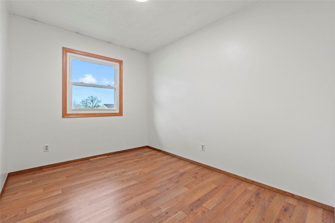 150 33rd Avenue Marion IA 52302