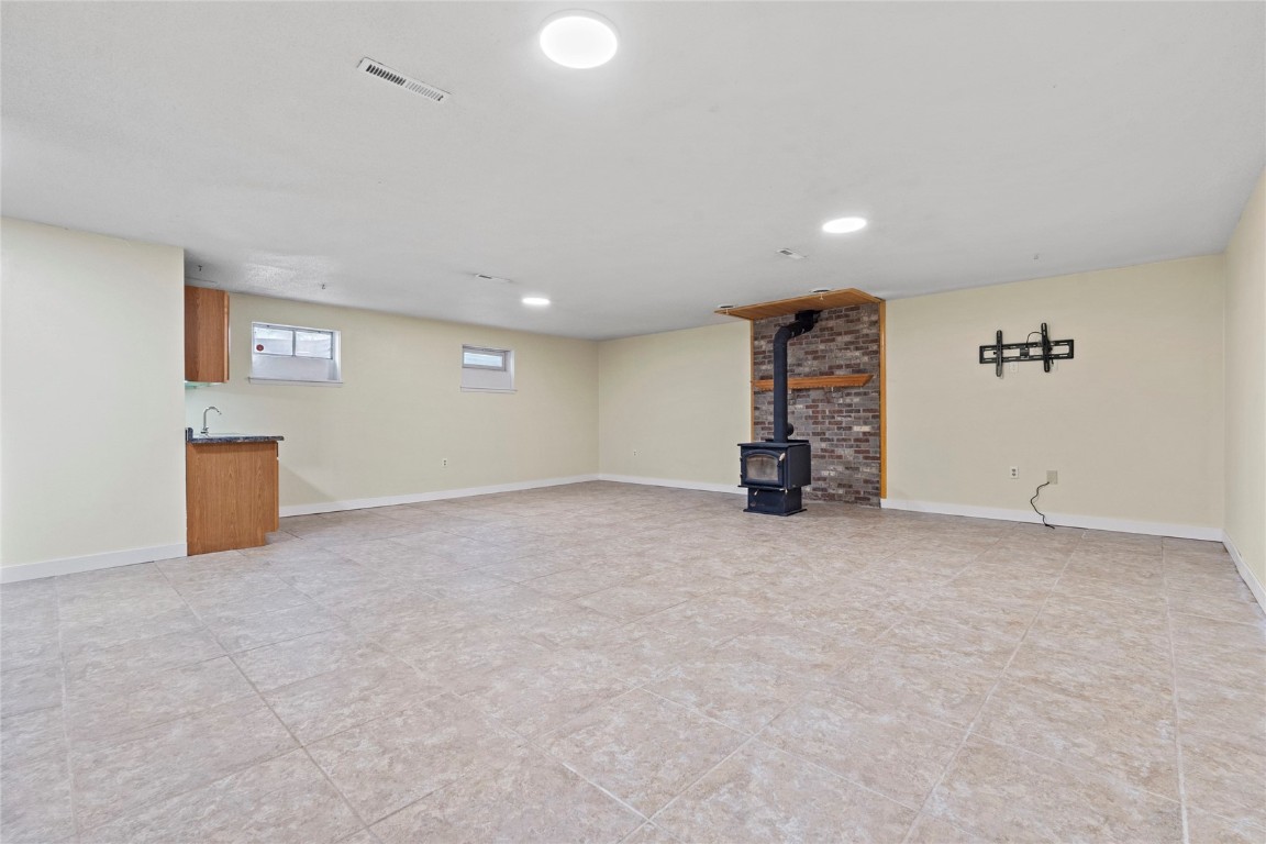 150 33rd Avenue Marion IA 52302