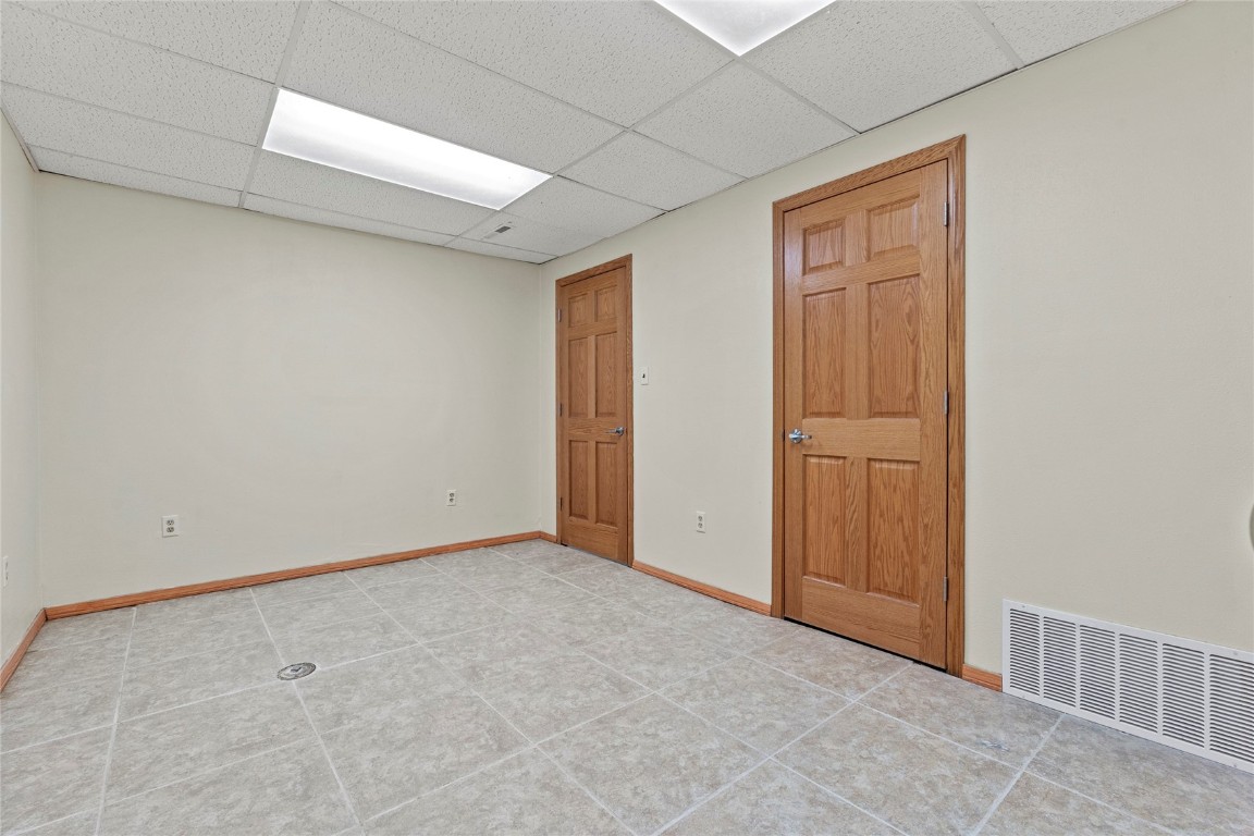 150 33rd Avenue Marion IA 52302