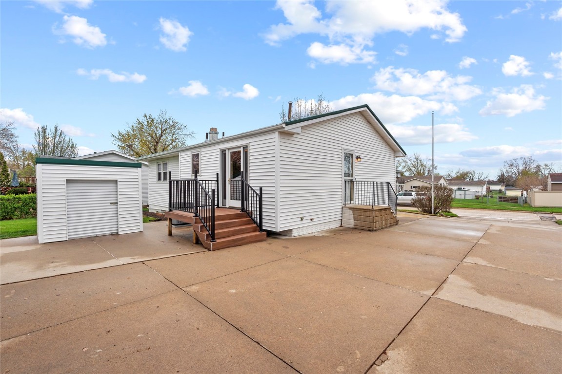 150 33rd Avenue Marion IA 52302