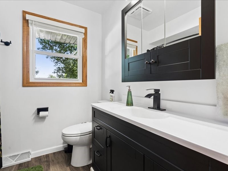4024 Vine Avenue SE Cedar Rapids IA 52403