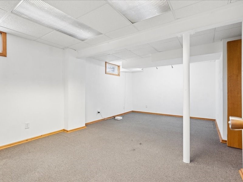 4024 Vine Avenue SE Cedar Rapids IA 52403