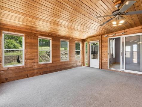 4024 Vine Avenue SE Cedar Rapids IA 52403