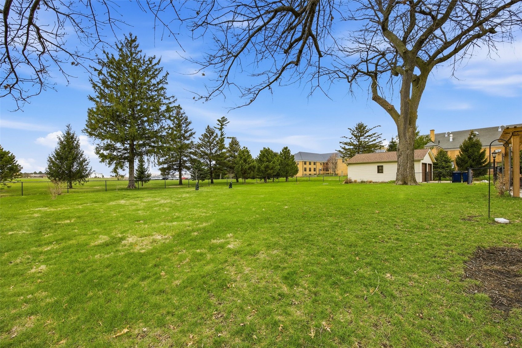 1107 G Avenue Vinton IA 52349