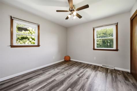 1631 27th Street NW Cedar Rapids IA 52405