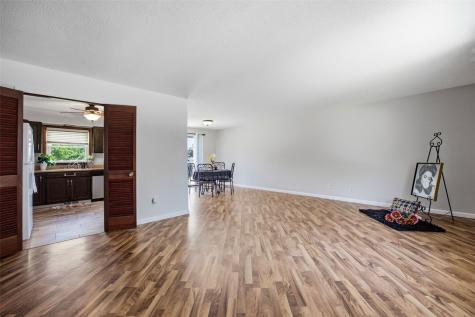 1631 27th Street NW Cedar Rapids IA 52405