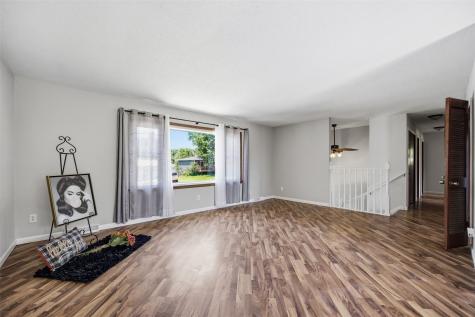 1631 27th Street NW Cedar Rapids IA 52405
