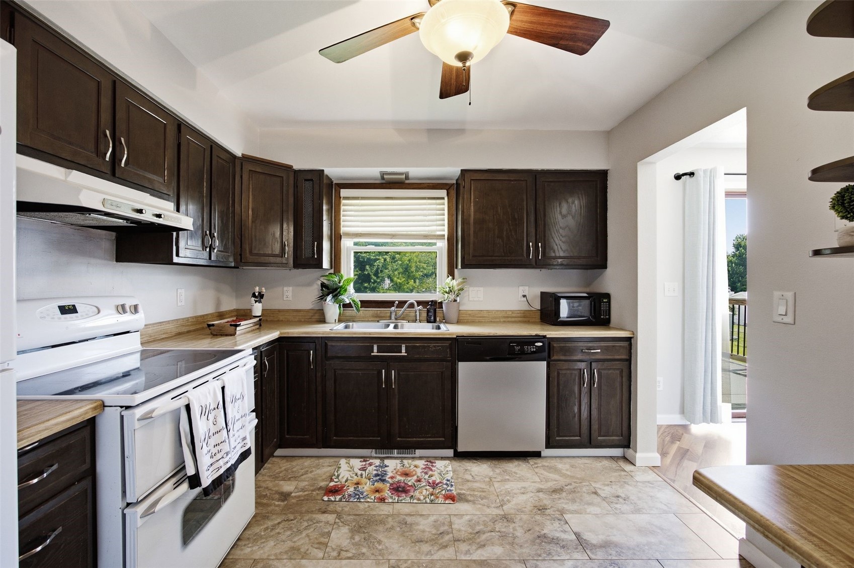 1631 27th Street NW Cedar Rapids IA 52405
