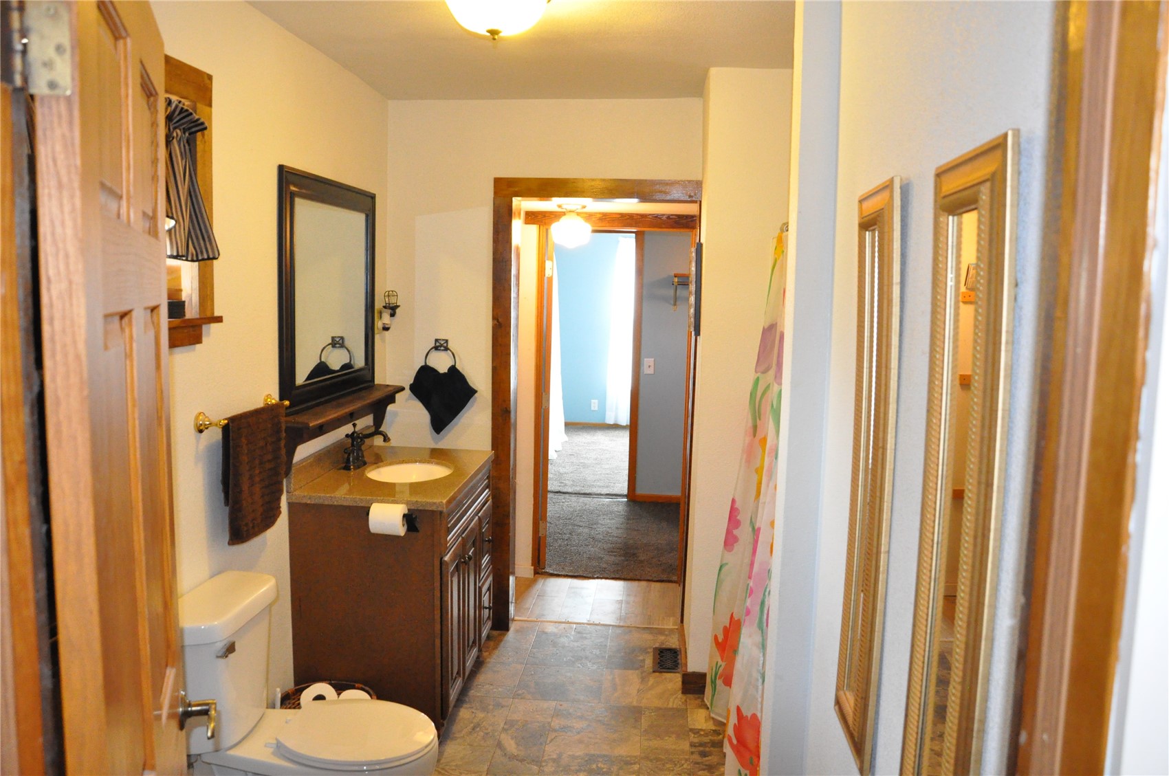1402 11th Avenue Belle Plaine IA 52208