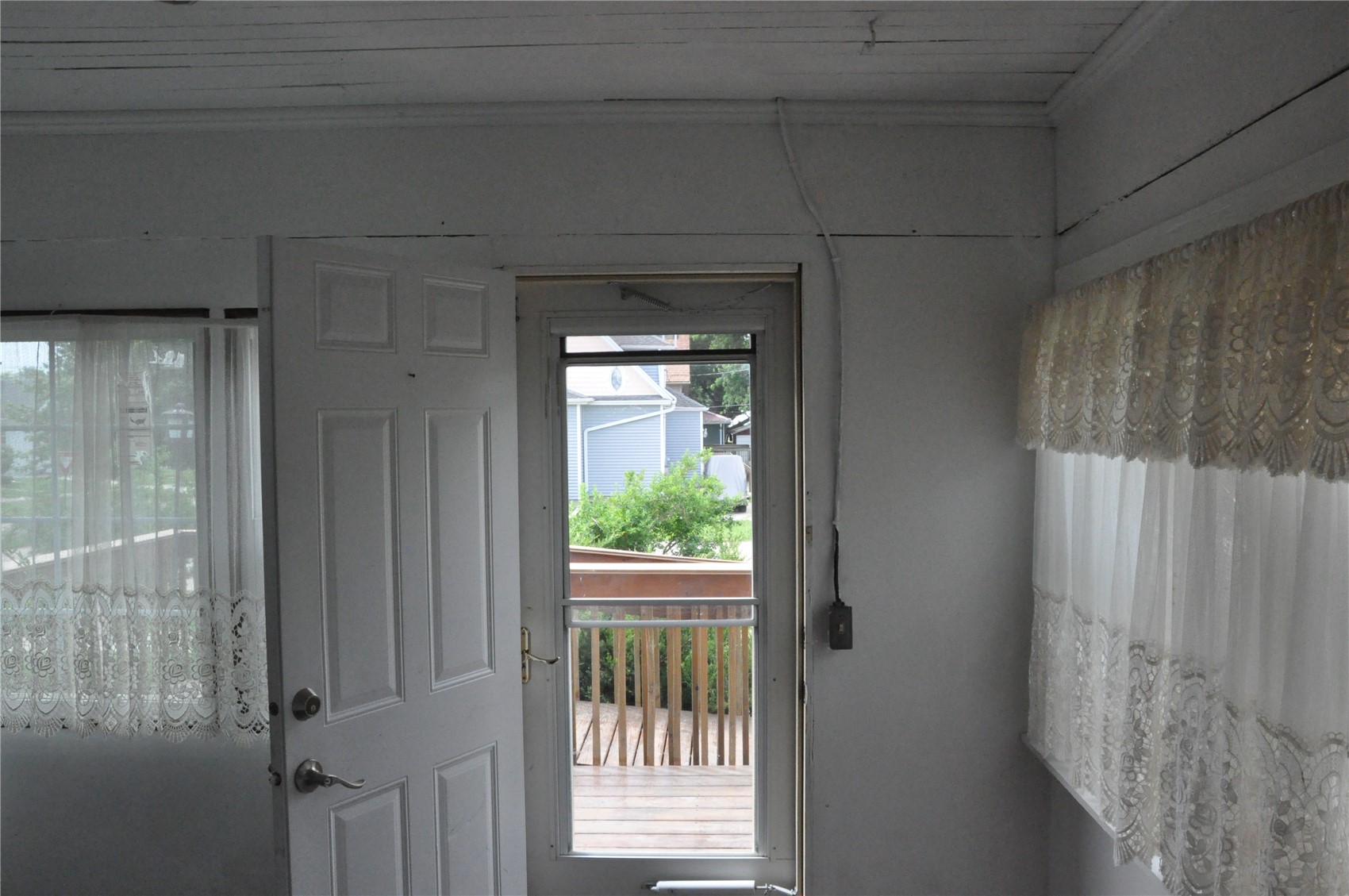 1402 11th Avenue Belle Plaine IA 52208
