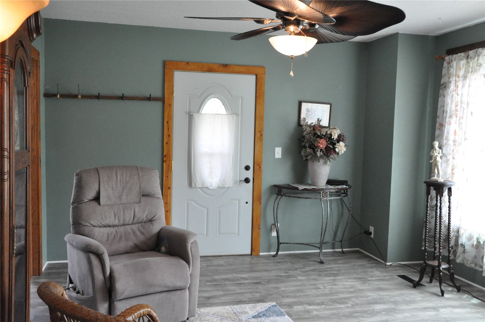 1402 11th Avenue Belle Plaine IA 52208